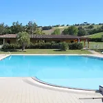 בית כפרי Tenuta Il Giogo *